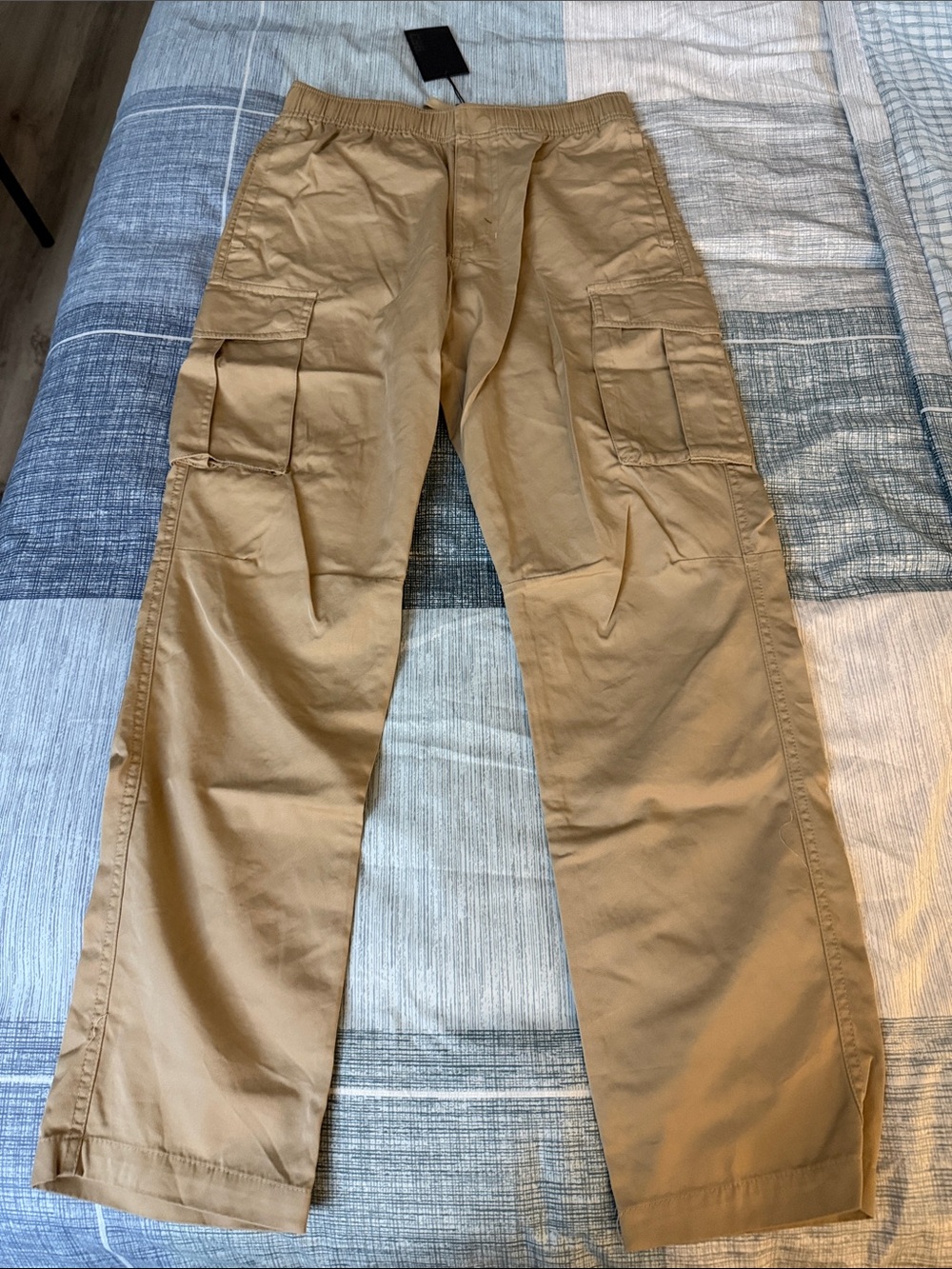 Men's Cargo Pants in Khaki - Comfortable Utility Style